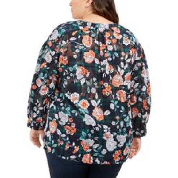 Tommy Hilfiger floral blouse - Picture 10 of 12